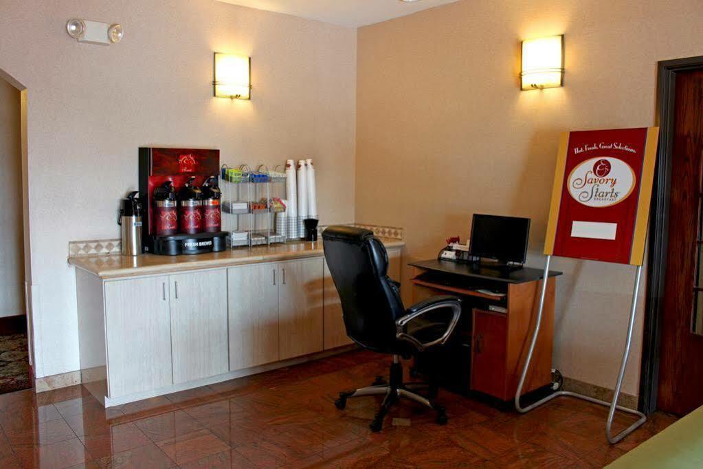 אוסטין Quality Suites מראה חיצוני תמונה