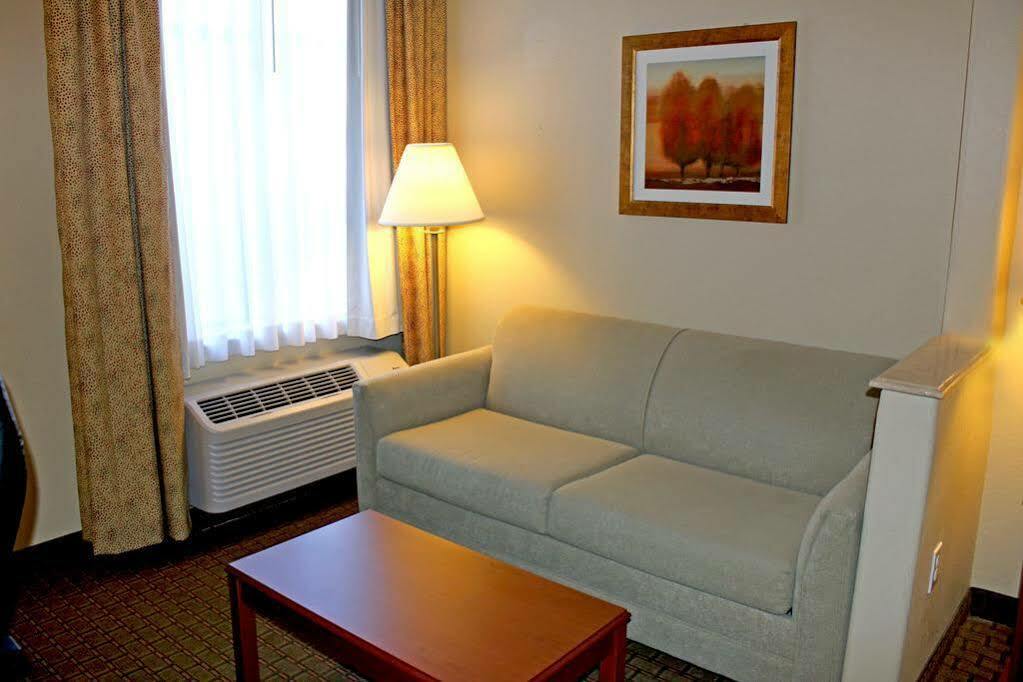אוסטין Quality Suites מראה חיצוני תמונה